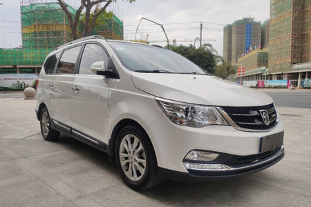 随州二手宝骏730 2015款 1.8L 手动 舒适型 ESP版 7座