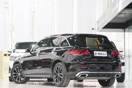 固原二手奔驰GLC 2019款 GLC 300 L 4MATIC 动感版