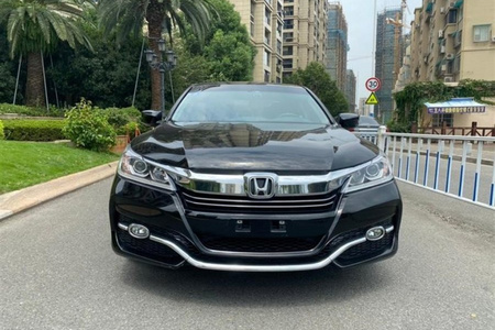 丽江二手本田雅阁 2016款 2.0L CVT 舒适版