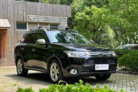 宿迁二手三菱欧蓝德 2014款 2.4L 四驱 豪华7座 超值版